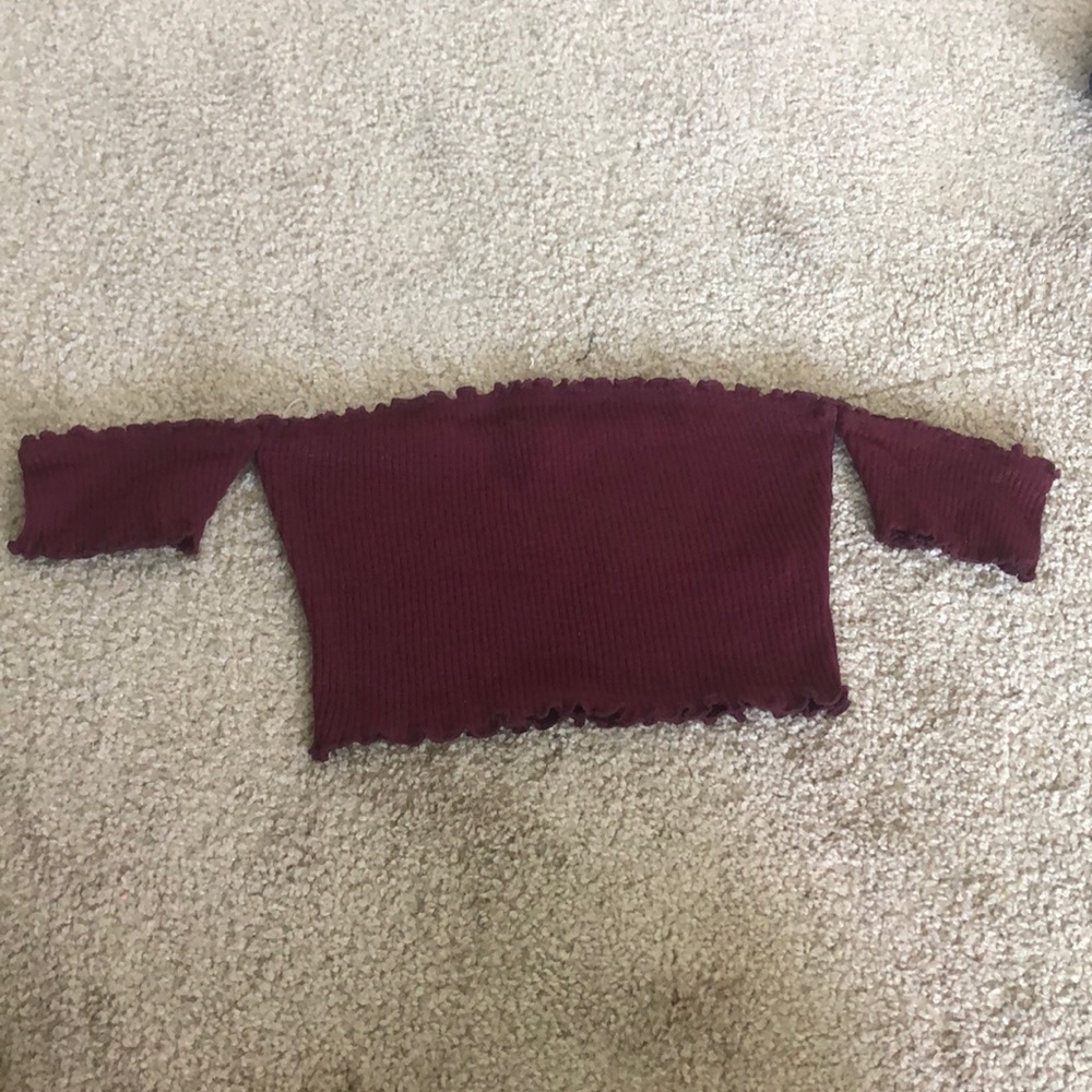 Maroon Off the shoulder crop too